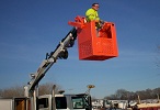 Personnel lifting systems small